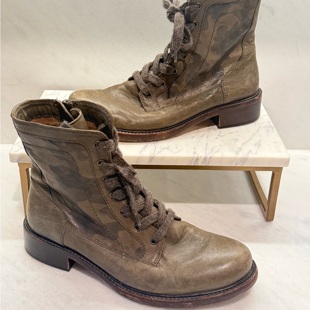 Trask Boots Camo Panel Size 9.5